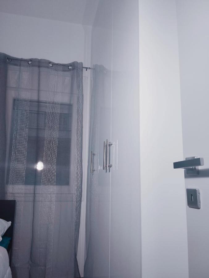 Romeo Isimeriahomz Apartment Tesalonika Bagian luar foto